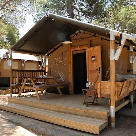 Camping Internacional *
